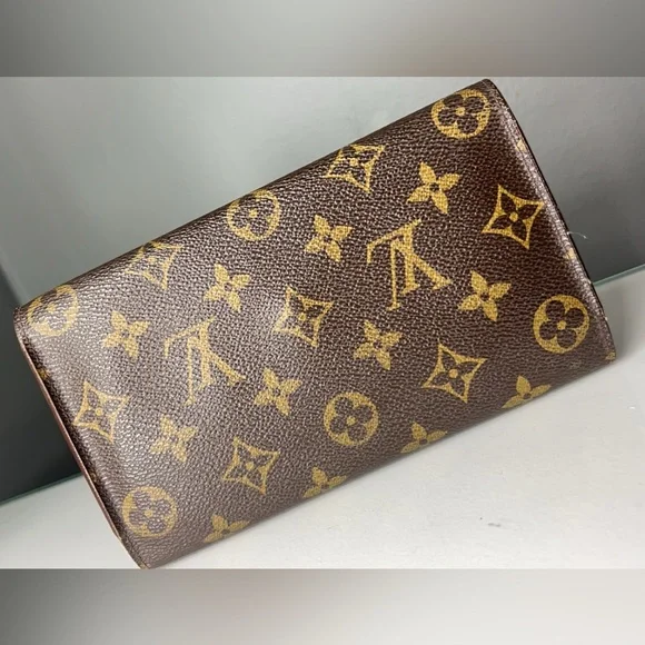 Louis Vuitton Monogram International Wallet TH0827 - Picture 8 of 9
